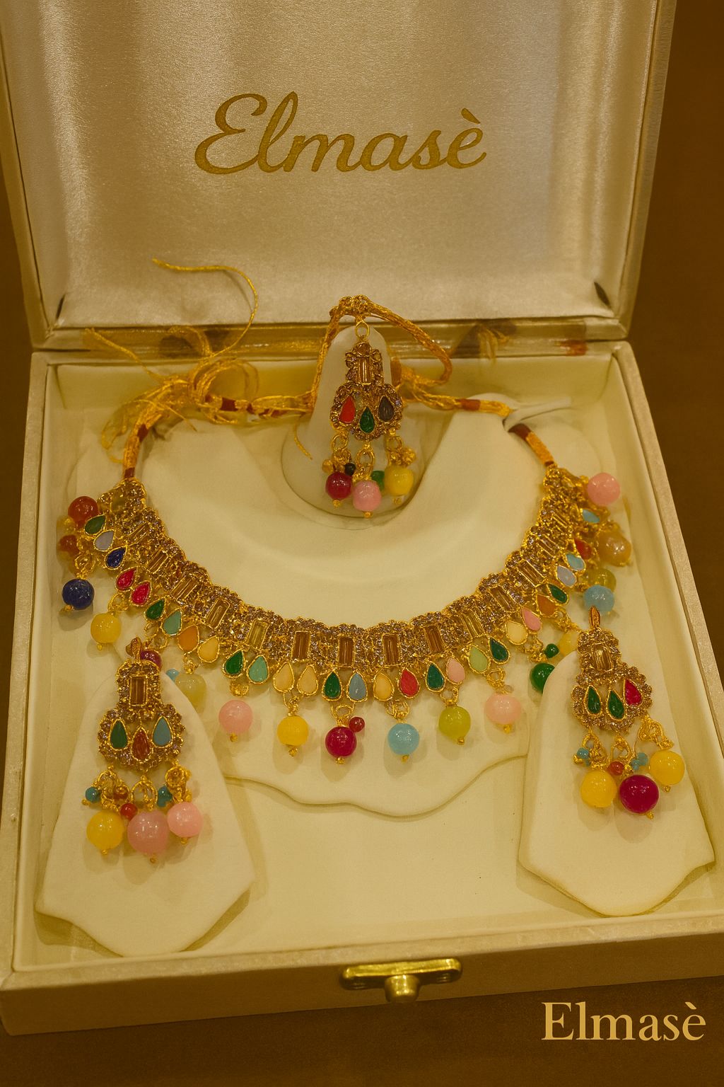 Golden Stone straight necklace