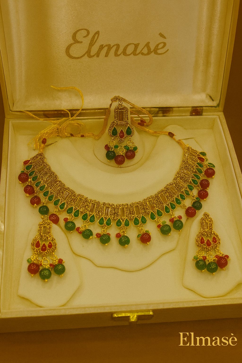 Golden Stone straight necklace