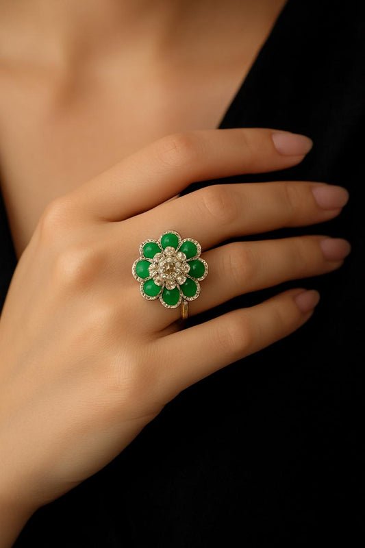 Zarconic Emerald Stone Ring